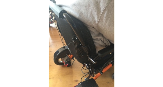 Folding Electric Wheelchair with postural support and angle adjustable backrest