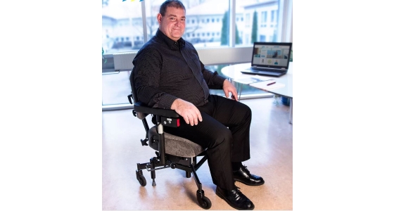 Looking for the best bariatric office chair? You have to see the Mercado 9200 - the ideal bariatric office chair for larger people