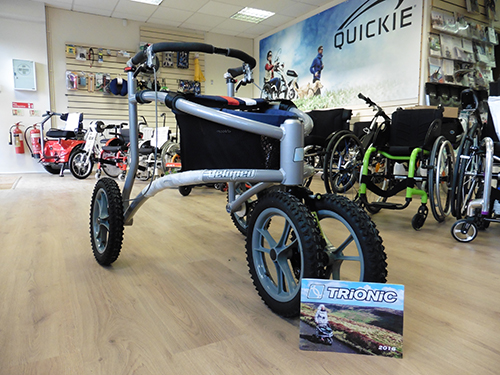 All terrain rollator for exercise - Trionic Veloped Sport Rollator